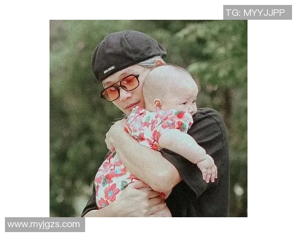 足球明星欧文与女儿的温馨时光分享父女情深的感人瞬间